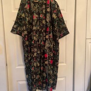 NWOT Hand block print cotton robe with tie Medium